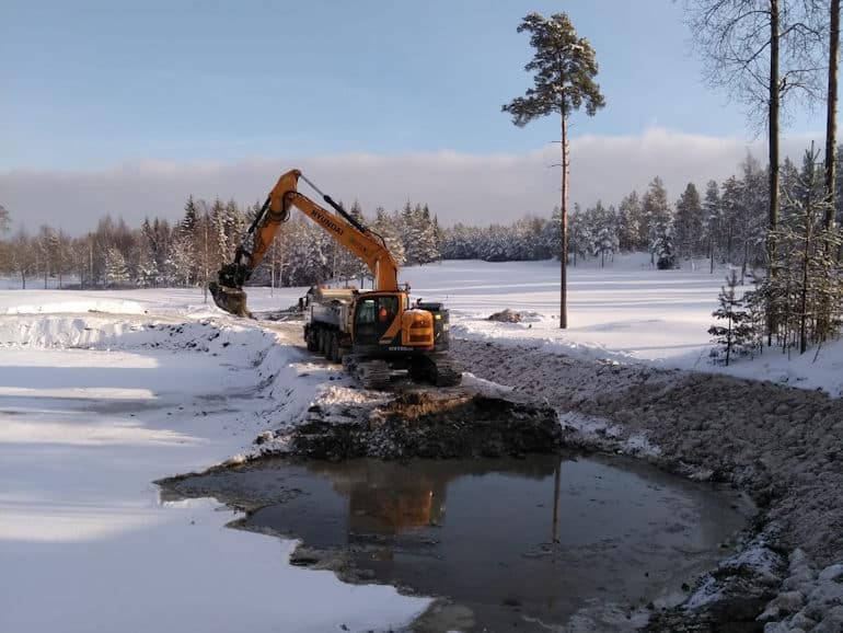 Kankaisten Golf, kastelualtaan laajennus.