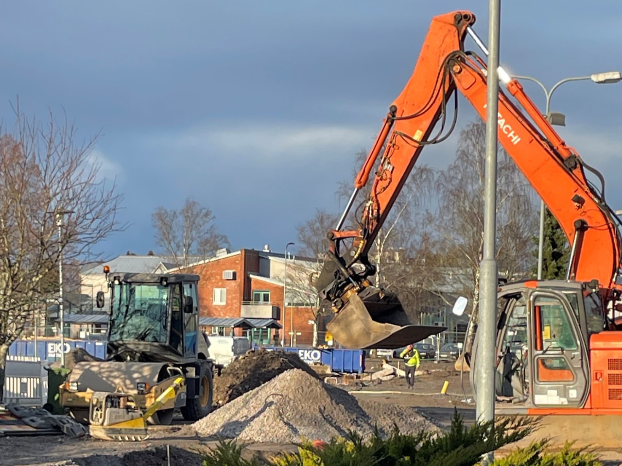 Referenssit: Torikuja.